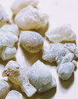SMUDGING HERBS: BOSWELLIA SACRA ~ DEEP GREEN HOJARI (Frankincense Resin)
