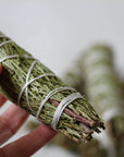 SMUDGING HERBS: CEDER
