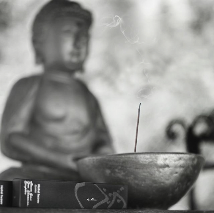 Best Incense & Herbs for Balancing Emotions