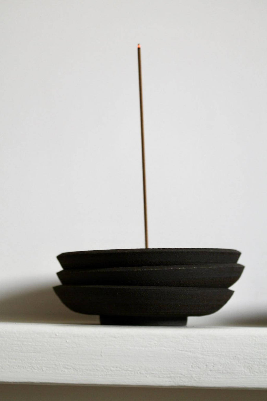 SMUDGING DISH : Black Stoneware