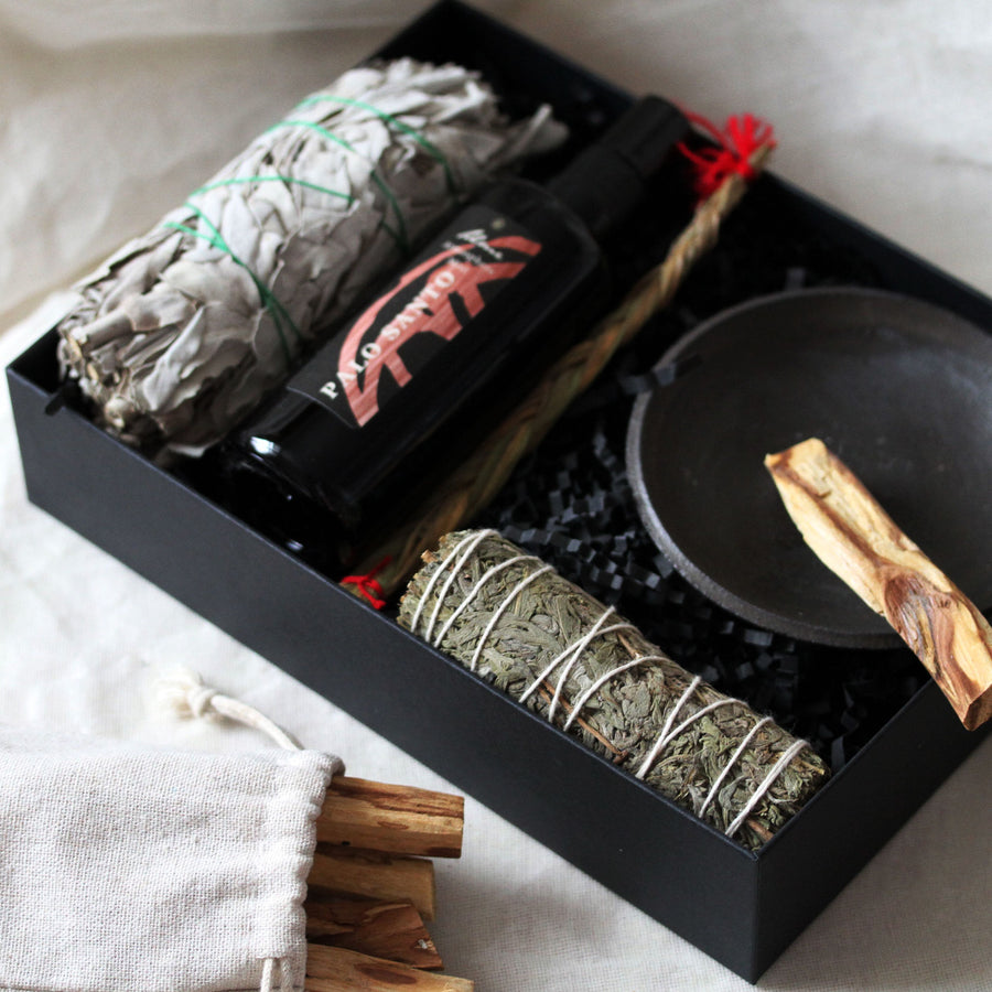 SMUDGING HERBS: Medicine Wheel Smudge Set